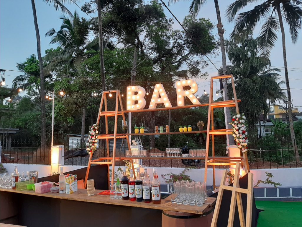 Bar Services in Goa