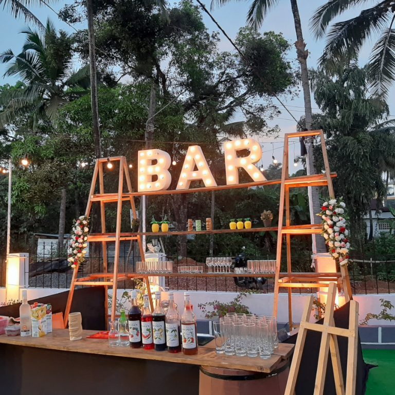 Bar Services in Goa