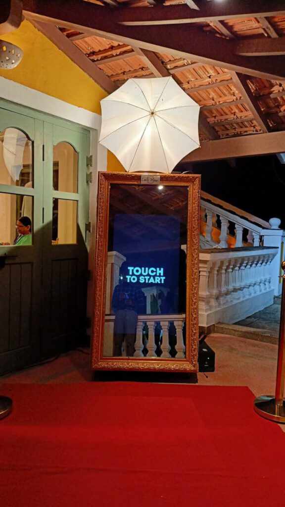 Digital mirror in Goa