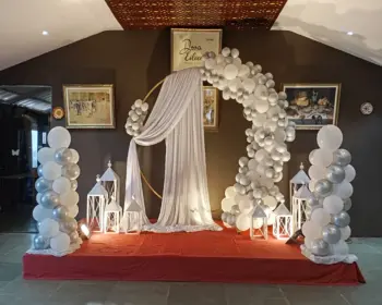 Xaviers Arts Deco