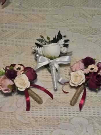 Artistic Flower Accessories