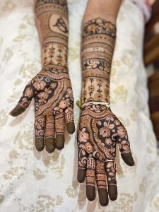 Henna Artist in Goa