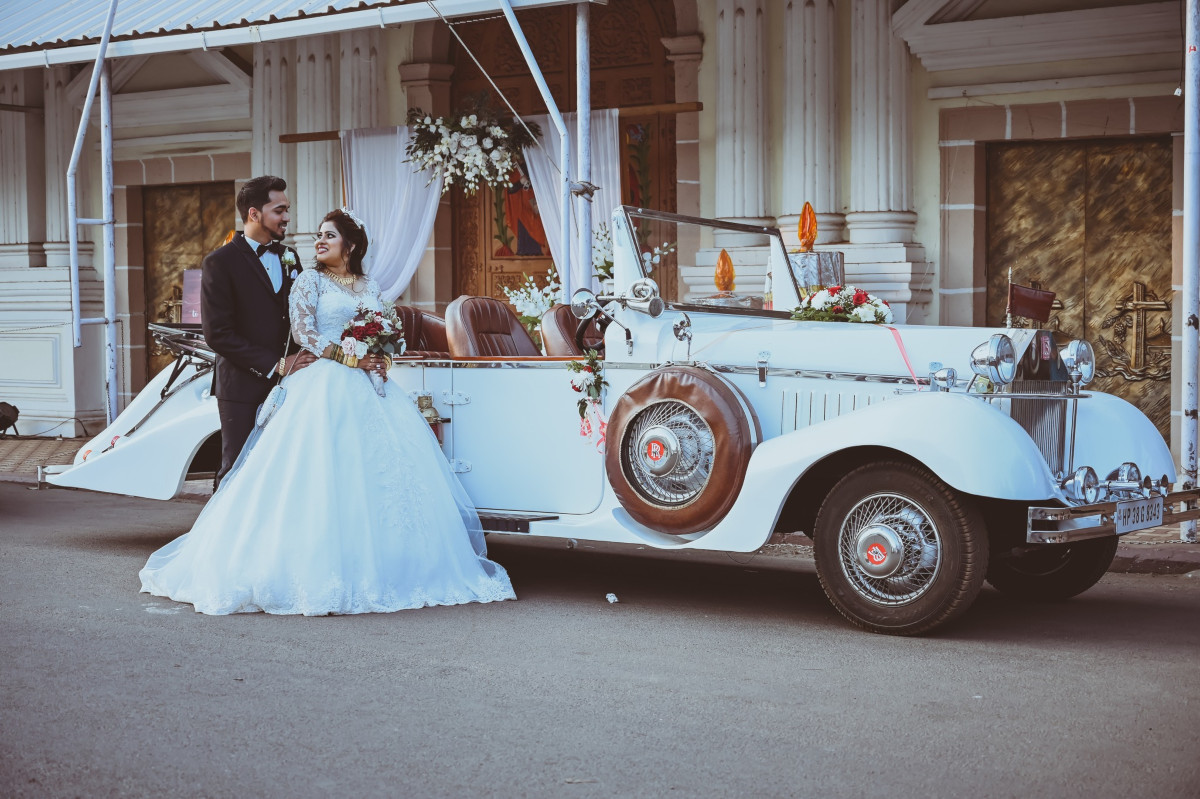 Vintage Wedding Cars in Goa - Vintage Feel - Weddings De Goa