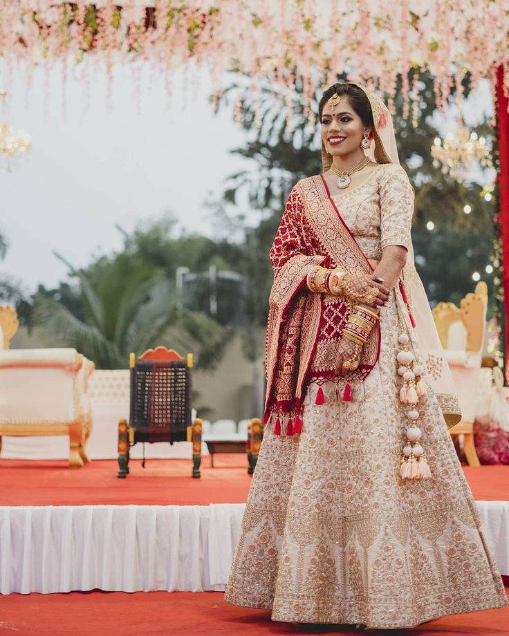 Hindu wedding lengha