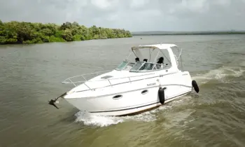 Yatch For Pre Wedding Photo Shoot