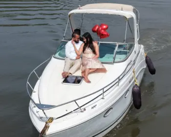 Yatch For Pre Wedding Photo Shoot