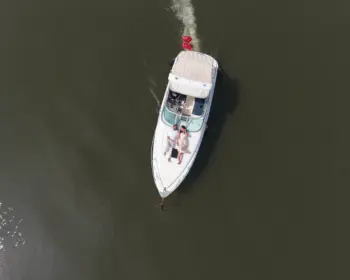 Yatch For Pre Wedding Photo Shoot